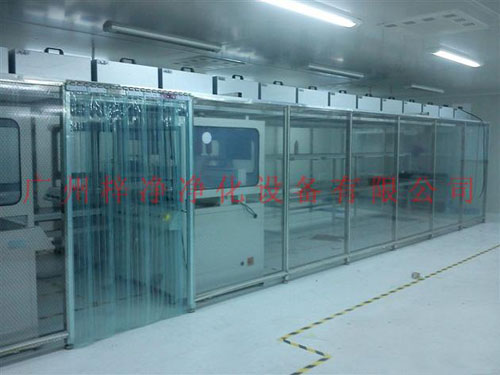 百级洁净棚顶部满布FFU