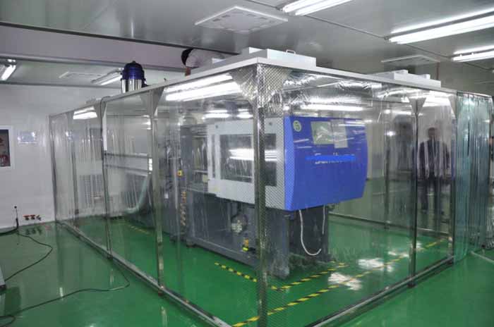 普通洁净棚主要由箱体、FFU风机、初效过滤器、高效过滤器、阻尼层、灯具等组成，外壳喷塑。