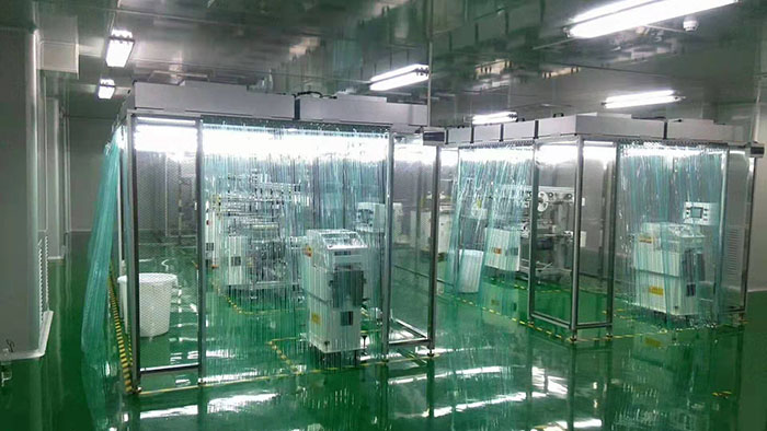 洁净棚作为一种特殊的防护设施，在电子制造行业中扮演着至关重要。