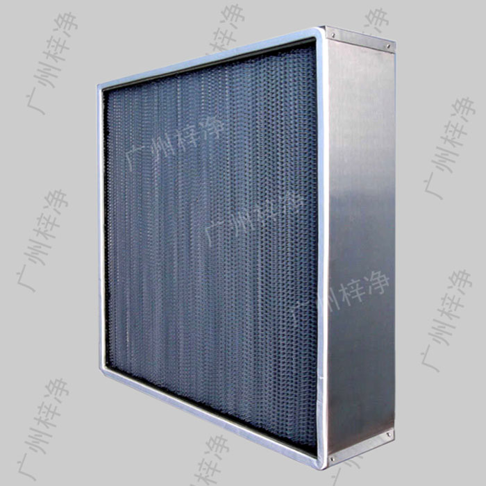 400度耐高温高效过滤器可以满足特殊工业的严格要求，适用于各种洁净室、洁净台、制药厂、生物厂、食品加工及其他任何需要严格控制空气污染的场所。