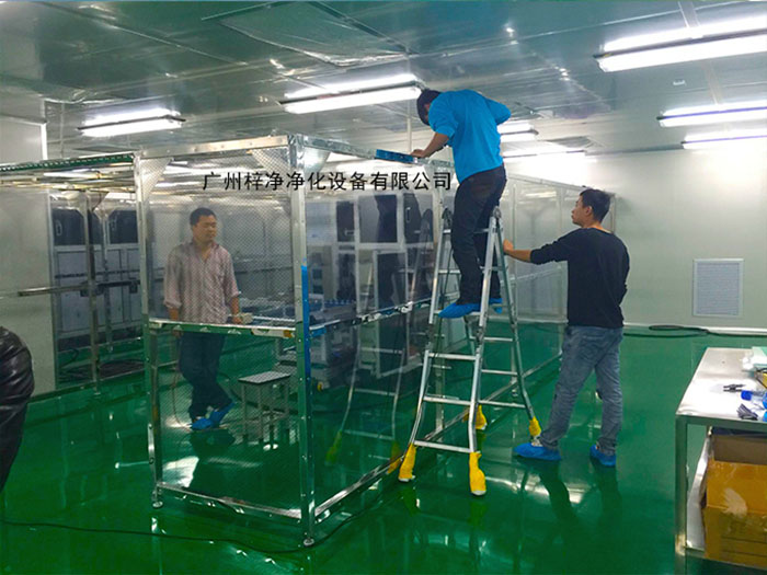 洁净棚是一种能够控制室内空气洁净度的临时性或半永久性设施。